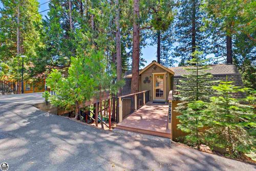 29301 Lassen Dr, Cold Springs, CA, 95335 | Card Image