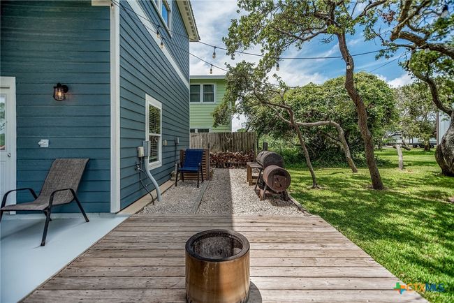 112 W Van Buren Ave, House other with 3 bedrooms, 2 bathrooms and null parking in Port O Connor TX | Image 7