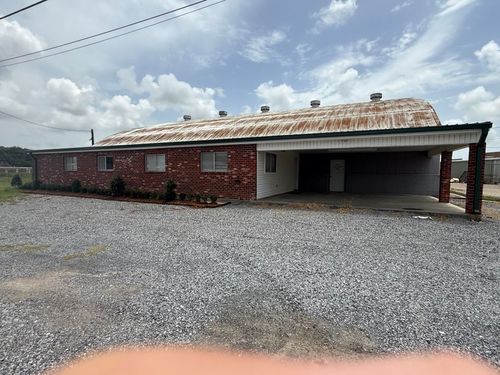 1303 Ridgefield Rd, Thibodaux, LA, 70301-2853 | Card Image