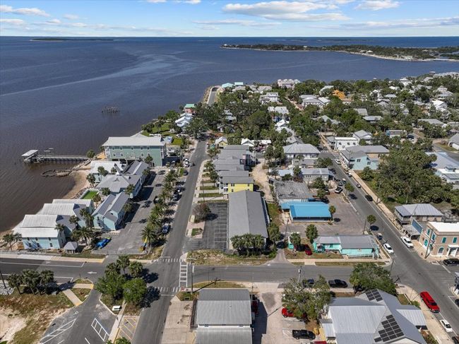 3 - 513 1 St St, Townhouse with 2 bedrooms, 2 bathrooms and null parking in CEDAR KEY FL | Image 21