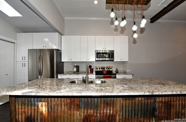 112 Oelkers, House other with 2 bedrooms, 1 bathrooms and null parking in San Antonio TX | Image 5