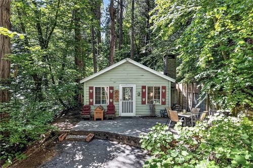 501 Dogwood Dr, Lake Arrowhead, CA, 92352 | Card Image