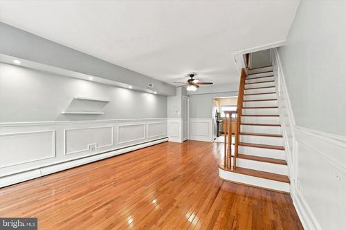 2432 S Bancroft St, PHILADELPHIA, PA, 19145-4305 | Card Image