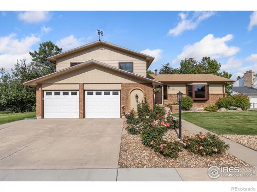 2562 Tupelo Dr, Loveland, CO, 80538-3324 | Card Image