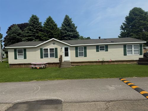 2301 Border Dr, Erie, PA, 16506-2007 | Card Image