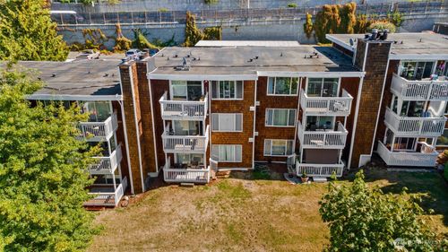 apt-302-28418 16th Ave S, Federal Way, WA, 98003-3196 | Card Image