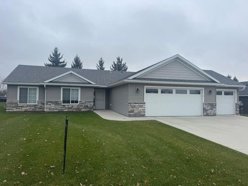190 Highlands Cir, Zumbrota, MN, 55992-5183 | Card Image