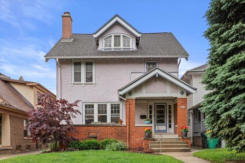 4069 N Prospect Avenue, Shorewood, WI, 53211 | Card Image