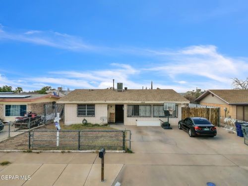 5717 Port Lavaca Dr, El Paso, TX, 79924-1306 | Card Image