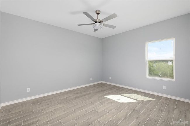 2602 Clearview St, Home with 0 bedrooms, 0 bathrooms and 4 parking in Weslaco TX | Image 6