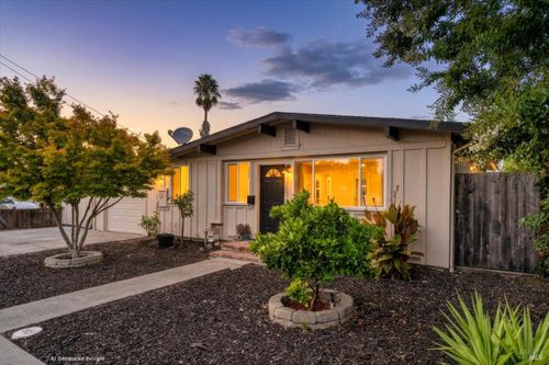 745 Camellia Court, Santa Rosa, CA, 95407 | Card Image