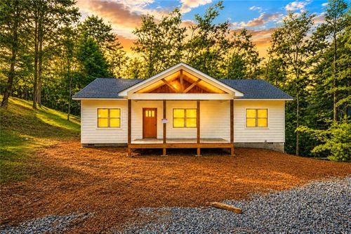 209 Pinecrest Ct, Ellijay, GA, 30540 | Card Image