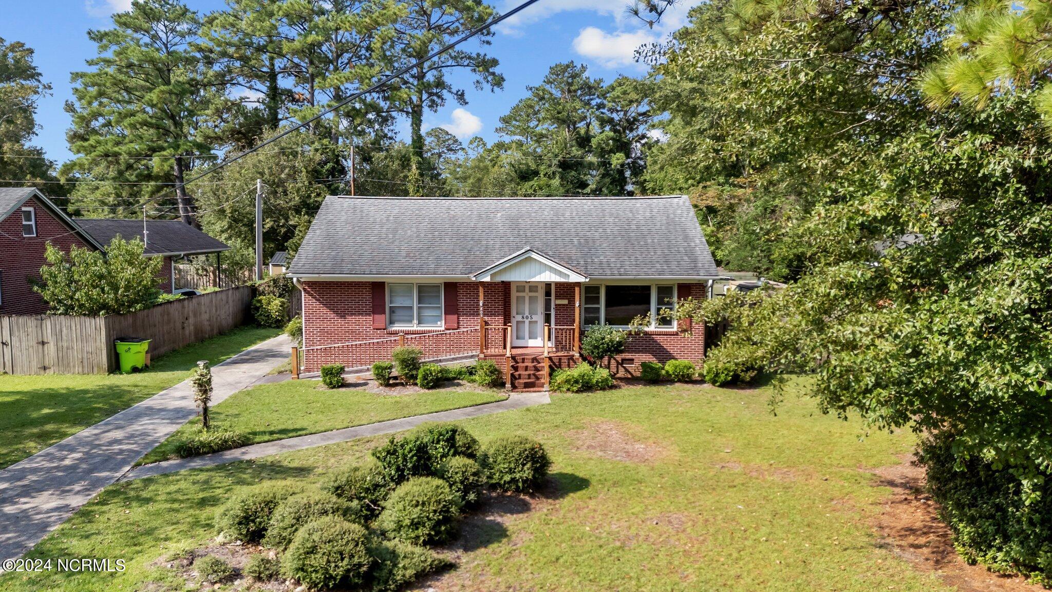 Grace Ave, New Bern, NC 28562