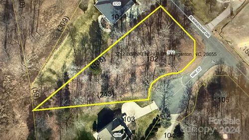 3712 Blankenship Dr, Morganton, NC, 28655-5028 | Card Image