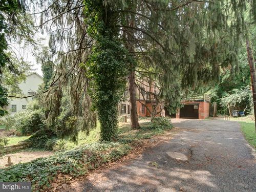 3819 Suitland Rd Se, WASHINGTON, DC, 20020-1253 | Card Image