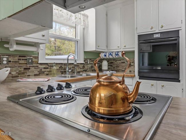 25-Kitchen | Image 28