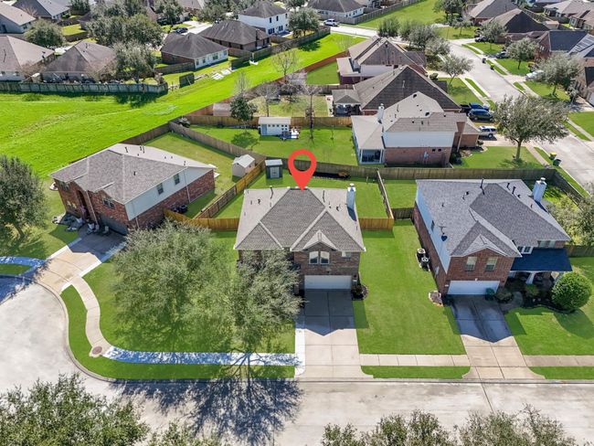 Lots of green space! | Image 39