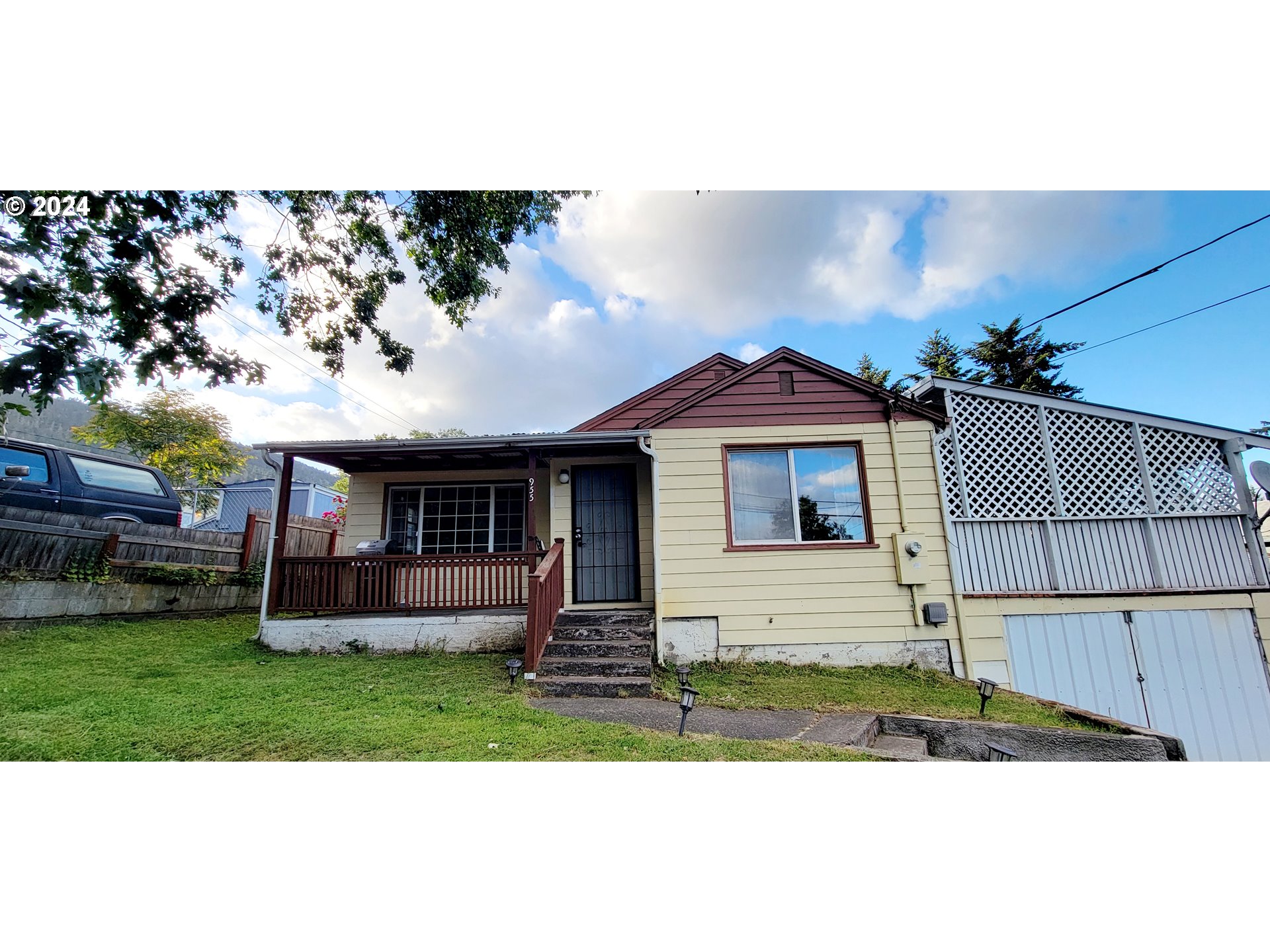 Madrona Dr, Myrtle Creek, OR 97457
