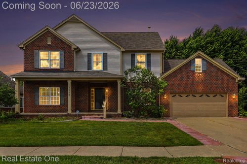 2106 Cattail Cir, Rochester Hills, MI, 48309-3864 | Card Image
