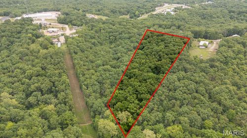 000 Nuttall Oak Dr, Sunrise Beach, MO, 65079 | Card Image