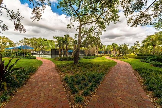 1648 Cypress Row Dr, House other with 4 bedrooms, 5 bathrooms and null parking in West Palm Beach FL | Image 57