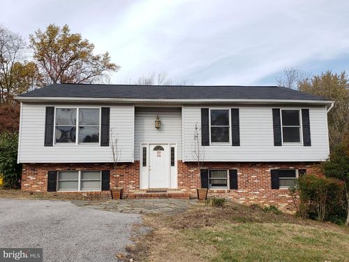 724 Hillcrest Dr, ANNAPOLIS, MD, 21409-4643 | Card Image
