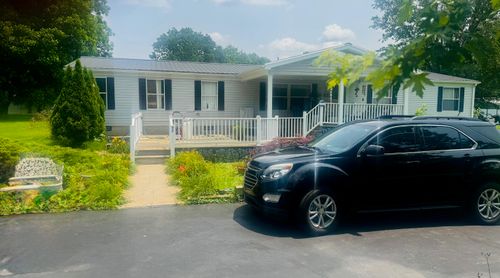 92 Spring Meadow Cir, Campbellsville, KY, 42718-8230 | Card Image