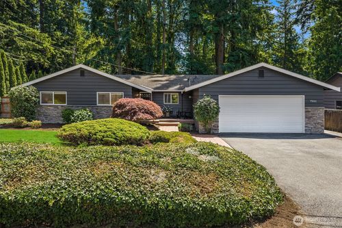 7061 Ne 137th St, Kirkland, WA, 98034-5010 | Card Image