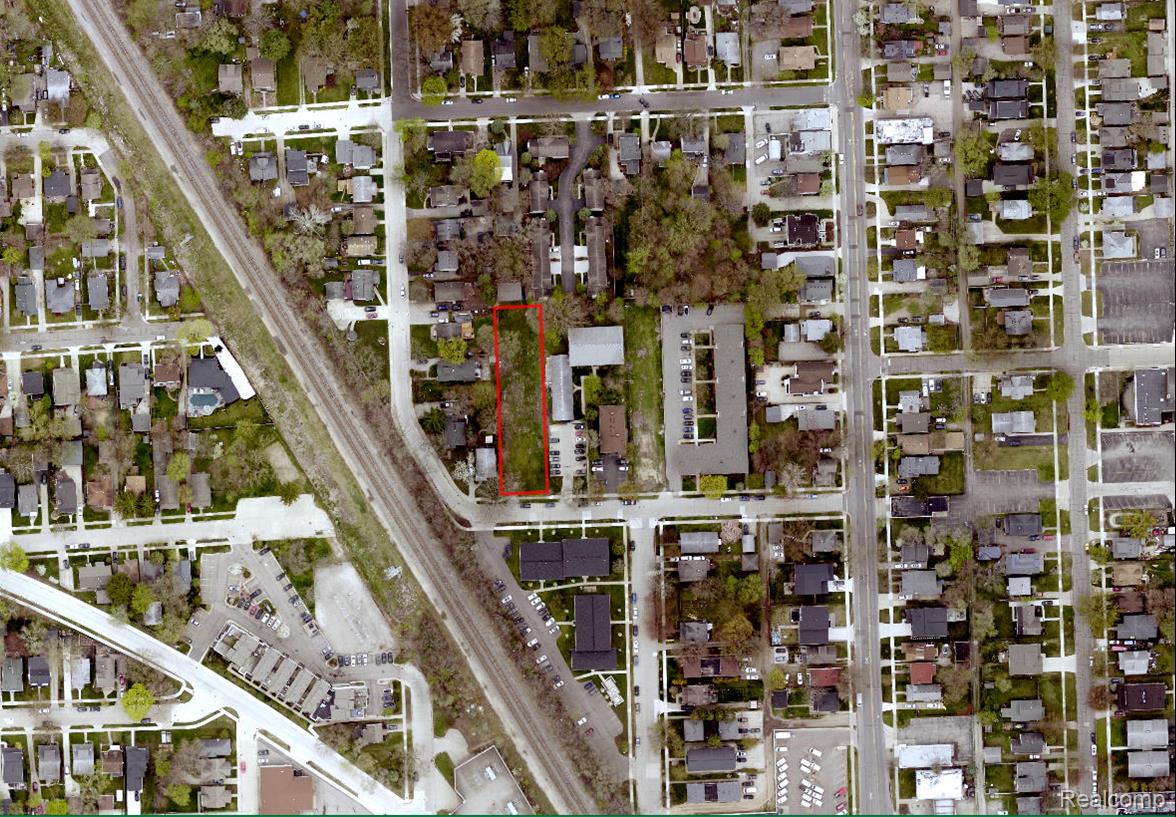 Land in Royal Oak
