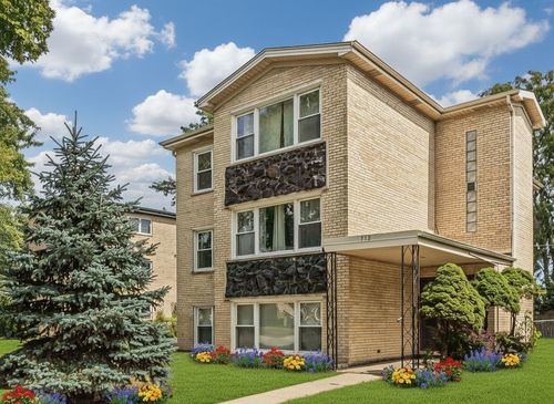 512 W Ida Ct, Mount Prospect, IL, 60056-5379 | Card Image