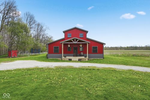 2207 S County Road 1100 E, Coatesville, IN, 46121-8881 | Card Image
