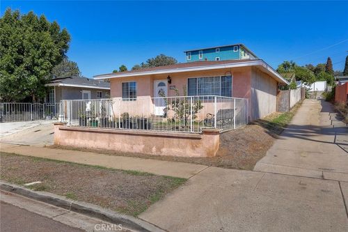 1909 E Ave, National City, CA, 91950-5715 | Card Image