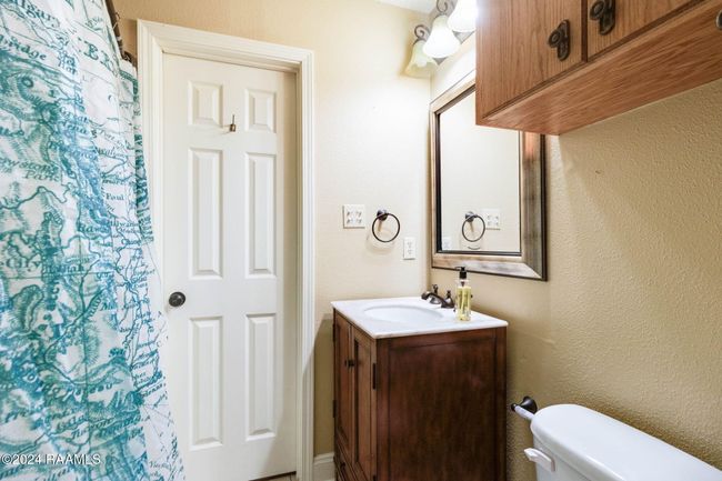 100 Teal Lane | Image 14