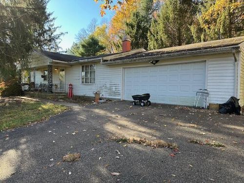 175 Happy Hollow Rd, Chillicothe, OH, 45601-9274 | Card Image