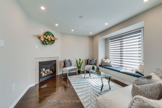 2390 Orchard Rd, House other with 3 bedrooms, 3 bathrooms and 1 parking in Burlington ON | Image 16