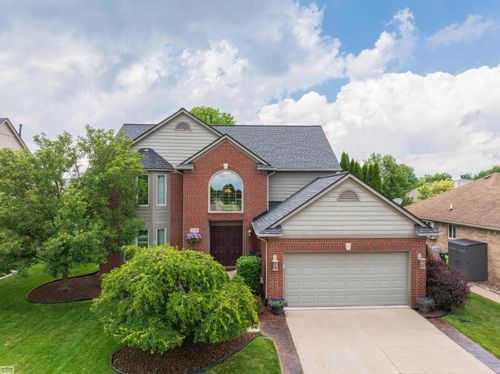 30139 Highgate Dr, Chesterfield, MI, 48051-1793 | Card Image