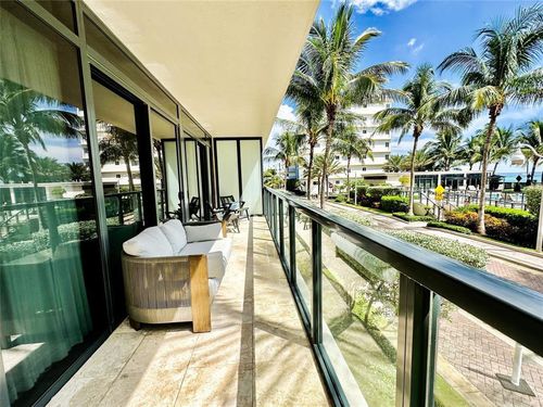 2c-2101 S Surf Rd, Hollywood, FL, 33019-2575 | Card Image