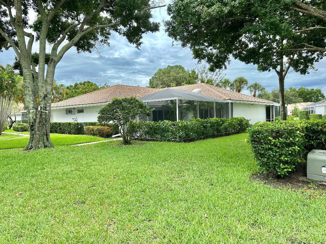 Pin Oak Ct, Palm Beach Gardens, FL 33410