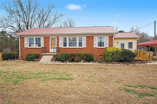 8309 Prince Edward Rd, Stokesdale, NC, 27357-9333 | Card Image