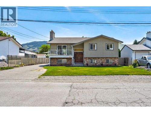 2551 Parkcrest Avenue, Kamloops, BC, V2B4Y4 | Card Image