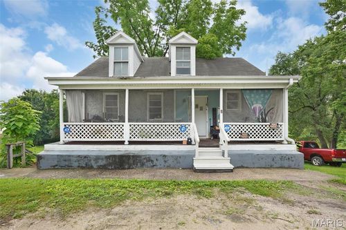 620 Maryland St, Louisiana, MO, 63353-1944 | Card Image
