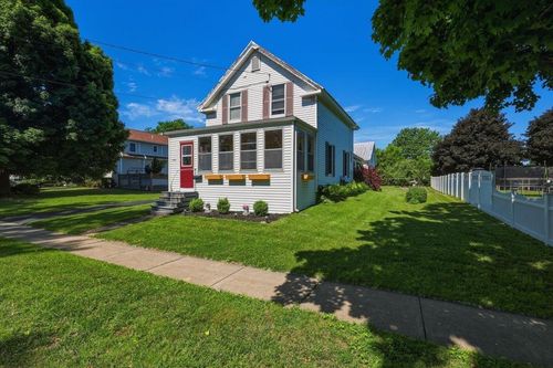 126 N Elm St, Saint Albans, VT, 05478-1916 | Card Image