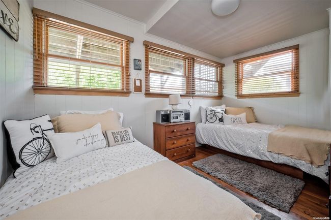 69 Walnut Walk, House other with 3 bedrooms, 2 bathrooms and null parking in Fair Harbor NY | Image 24