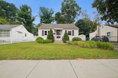 73 Trapella Rd, Willimantic, CT, 06226-1121 | Card Image