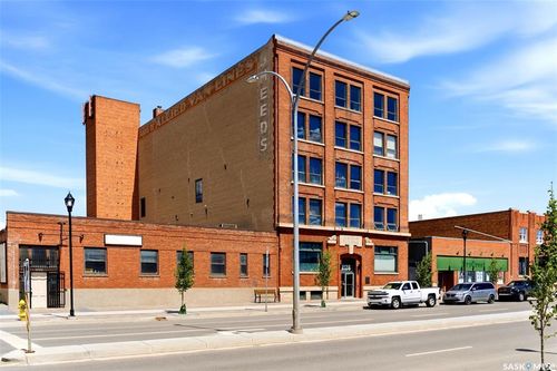 101-2128 Dewdney Ave, Regina, SK, S4R1H2 | Card Image