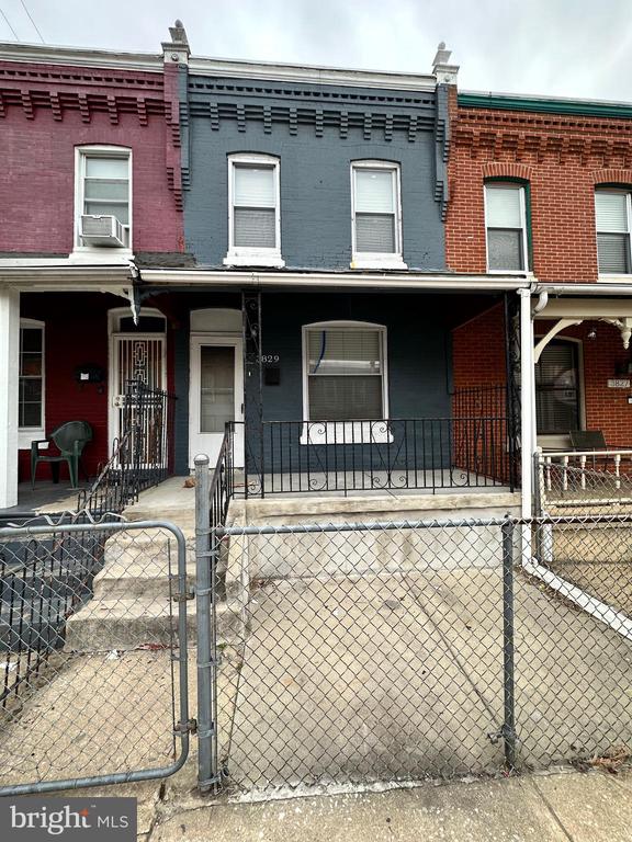 Folsom St, Philadelphia, PA 19104