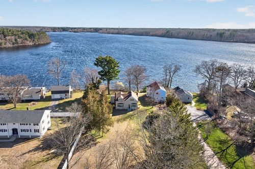 436 Reservoir St, Norton, MA, 02766-1427 | Card Image