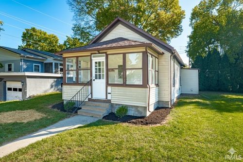 320 N Washington St, Warsaw, IN, 46580-2649 | Card Image