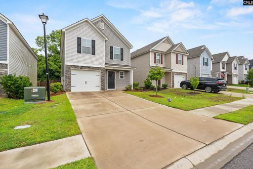 1069 Crescent Moon Loop, Hopkins, SC, 29061-9813 | Card Image