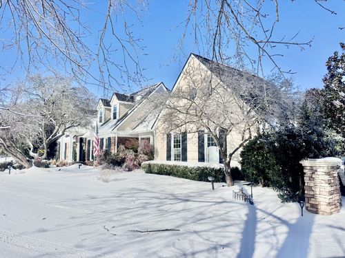 643 Cornwall Rd, Clarksville, TN, 37043-5723 | Card Image